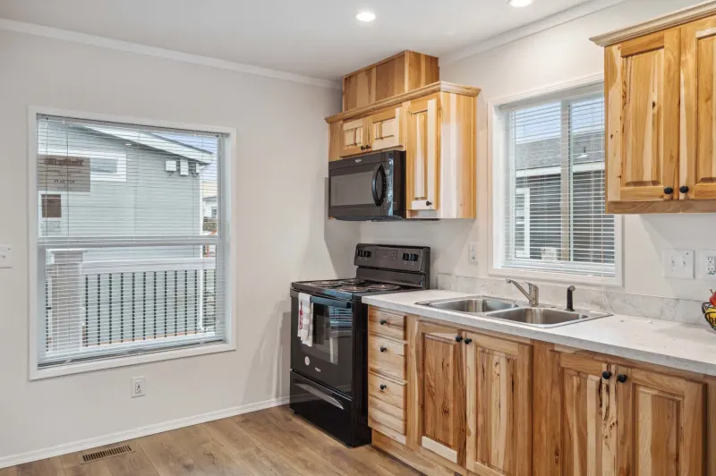 Ridgewood j400 kitchen home features