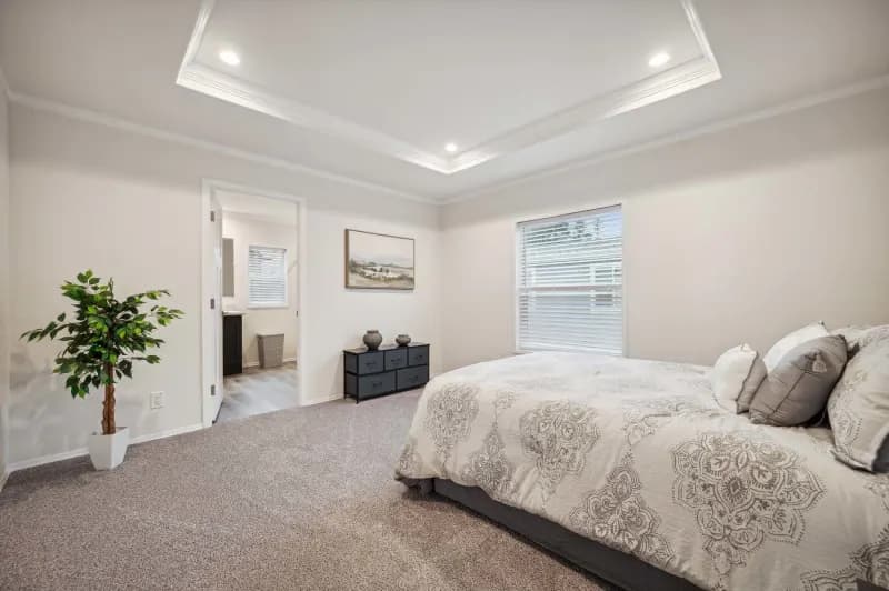 Ridgewood j935c bedroom home features