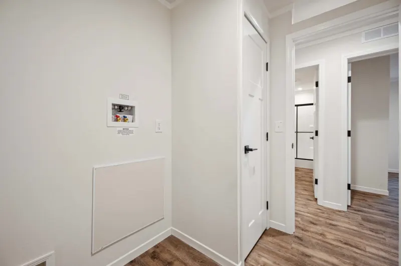 Ridgewood j882 interior home features